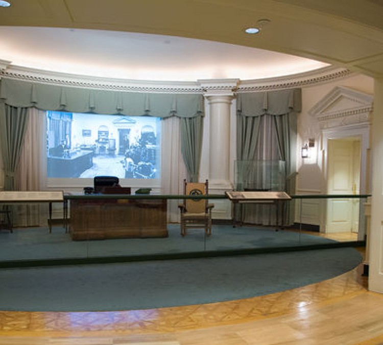 john-f-kennedy-presidential-library-and-museum-photo